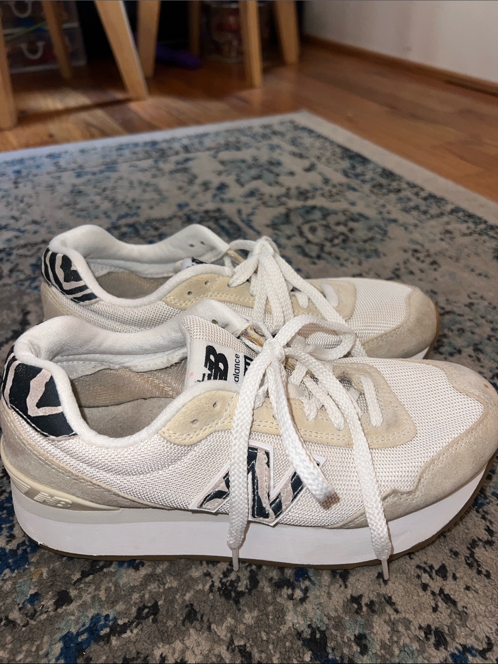 Women’s New Balance Cream and White Platform Sneaker 515H - Size 8